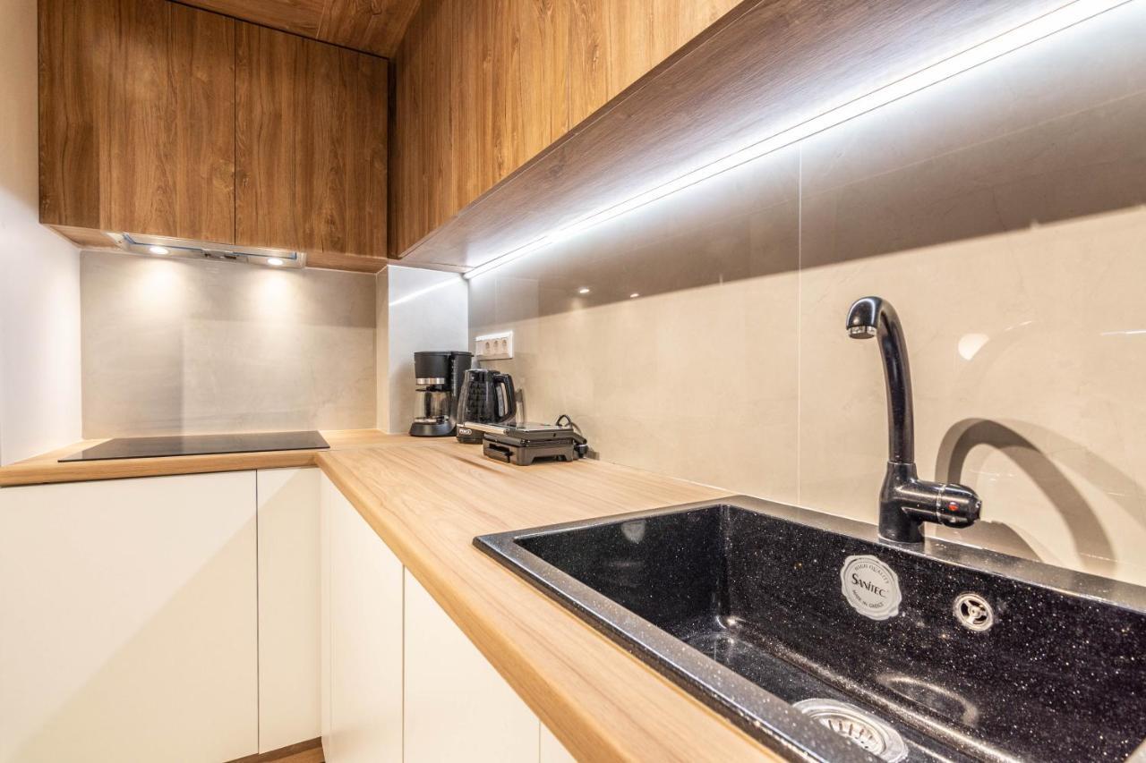 Cozy Apartment - 8' To Panormou Metro Station Athens Luaran gambar